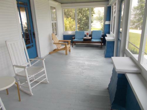 Bed & Breakfast Inn At The Isles