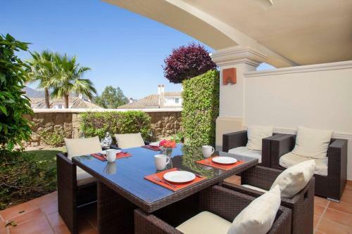 Apartamento Mediterranean Townhouse Calagolf