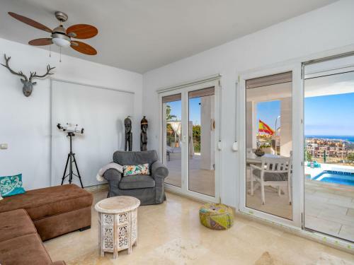 Villa Riviera Del Sol By Interhome