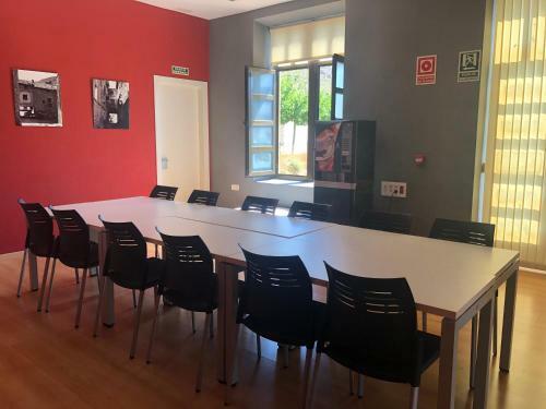 Albergue Tres Estrellas Cam� De Sirga Mequinenza