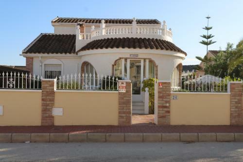 Lovely 3 Bedroom Villa In Campasol