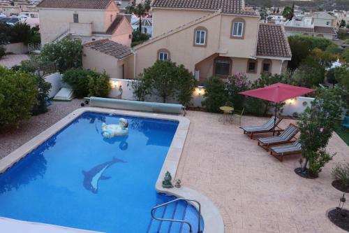 Lovely 3 Bedroom Villa In Campasol