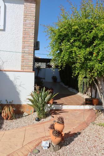 Lovely 3 Bedroom Villa In Campasol