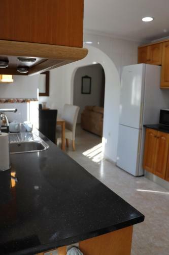 Lovely 3 Bedroom Villa In Campasol