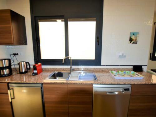 Villa Salamandre 10 People Costa Brava