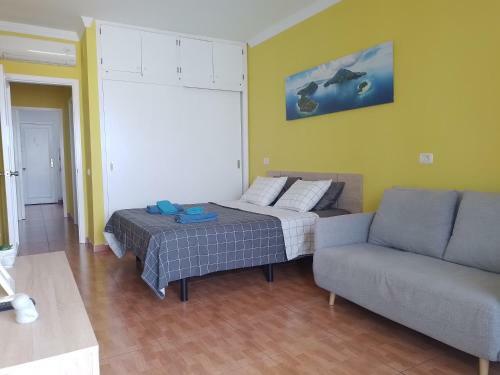 Impeccable 1-bed Apartment In Maspalomas