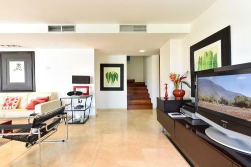 Salobre Villa 3 By Villagrancanaria