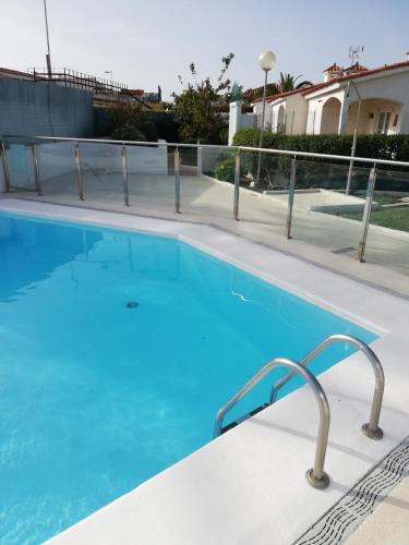 Apartamento Chalet 2 Dormitorios, Cerca Cc Yumbo