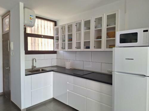 2 Bedroom Apartment Yumbo 1