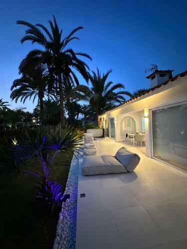 Sun Club P65 Premium Bungalow