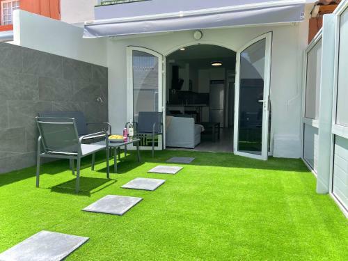 New Garden Solarium Bungalow