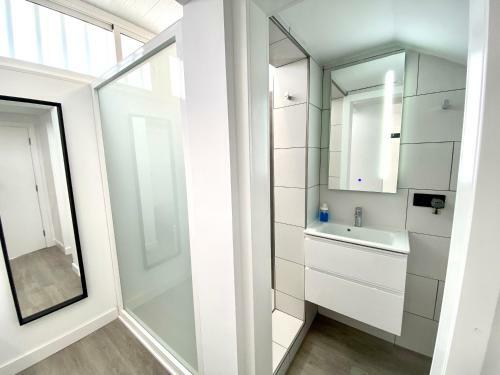 New Garden Solarium Bungalow