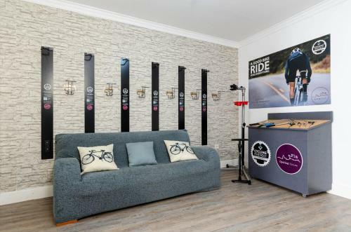 Yourhouse Es Pla Cycling House
