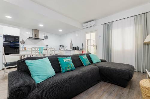 Yourhouse Es Pla Cycling House
