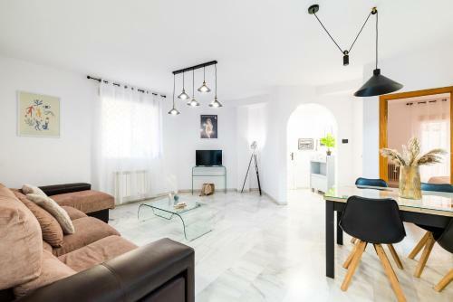 Apartamento Piso Completo Junto A Parada De Metro