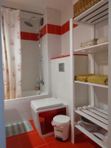 Apartamento Piso Amplio Y Tranquilo En Marchena