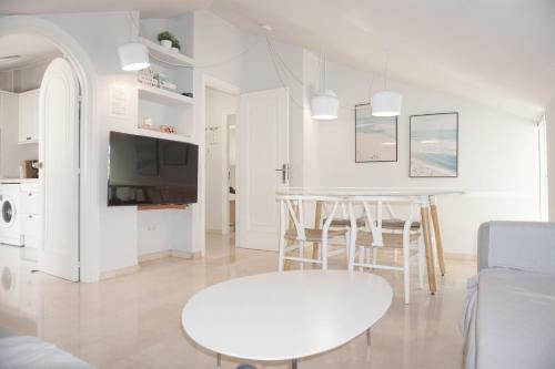 Apartamento Atico Boutique Romantico En Corazon De Marbella Roomattic
