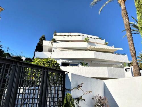 Apartamento Jardines De Andaluc�a - Exquisite Newly Renovated