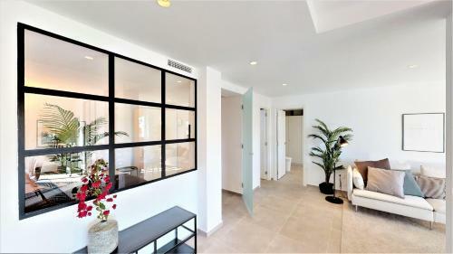 Apartamento Jardines De Andaluc�a - Exquisite Newly Renovated