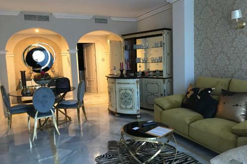 Apartamento Magna Marbella Luxurious Apt At 5 Mins From The Beach By Easybnb