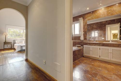 Villa In Great Location