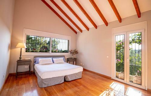 Villa In Great Location