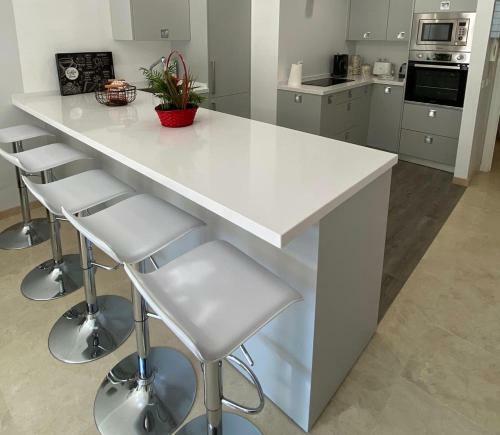 Luxury Beach Side Apartment In Marbella Playa