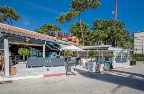 Luxury Beach Side Apartment In Marbella Playa