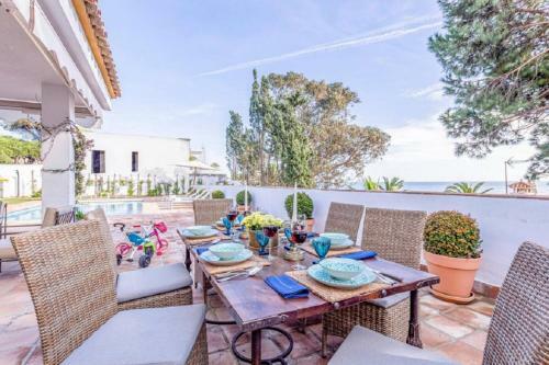 6 Bedrooms Villa With Private Pool And Wifi At Calahonda