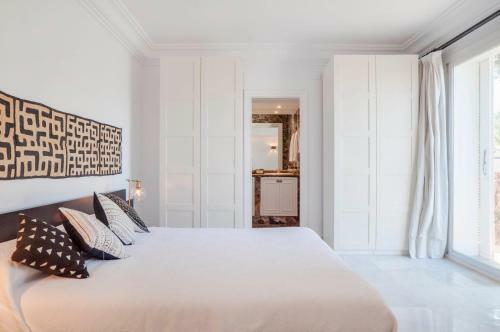 Charming 4bedroom Villa In Los Monteros Beach
