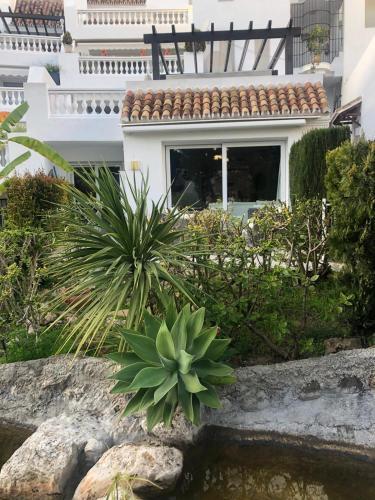 Apartamento White Pearl Beach L2