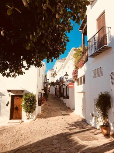 Apartamento Lovely Studio In Marbella Close To Puente Romano