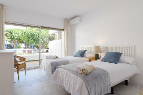 Jardines Del Mar Apartments