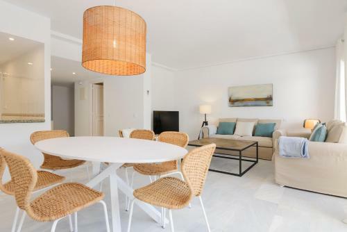 Jardines Del Mar Apartments