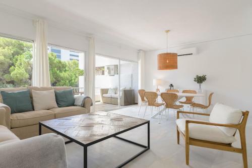 Jardines Del Mar Apartments