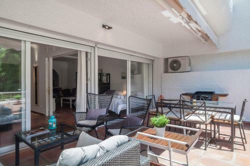 Jardines Del Mar Apartments
