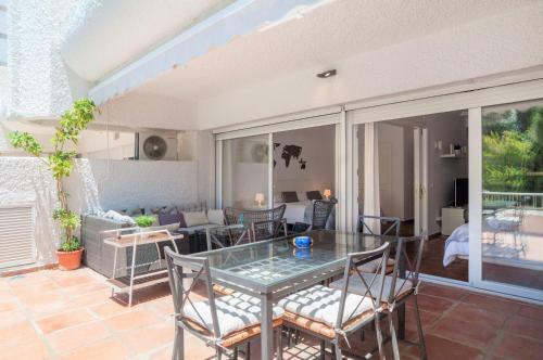 Jardines Del Mar Apartments