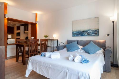 Jardines Del Mar Apartments