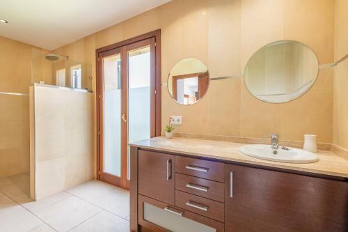 Ses Parellades By Mallorca House Rent