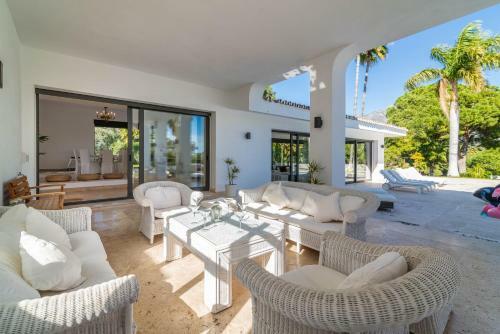 Unique *hidden Gem* Villa - Golfers Paradise Aloha