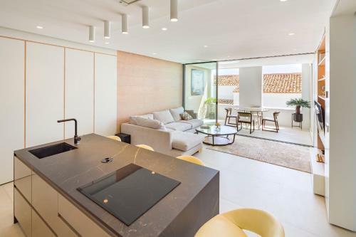 Puerto Banus Seaview Apartment