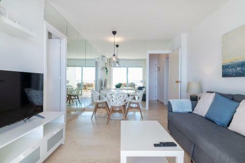 Imperator Sea Views Apartments