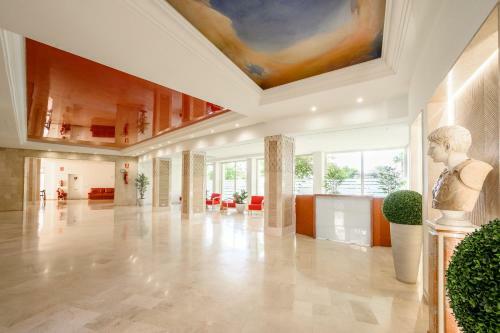 Imperator Sea Views Apartments