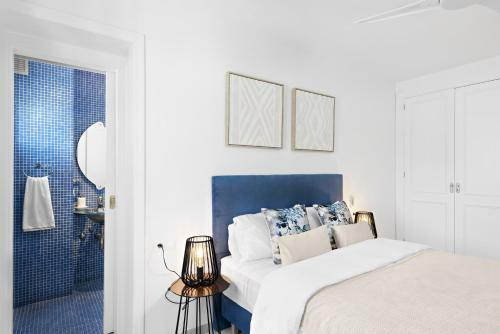 Two Bedroom Apartment In Puerto Banus With Terrace