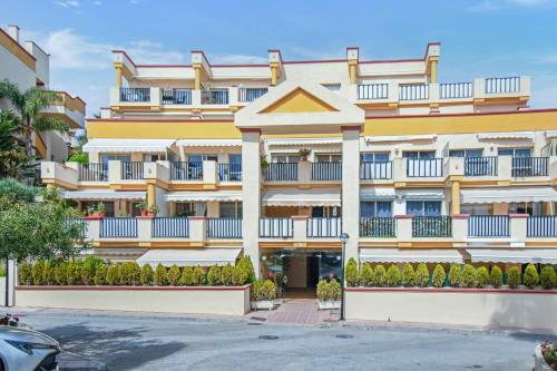 Apartamento Sea View Studio I Penthouse, Beach Front Urbanization Romana Playa Elviria