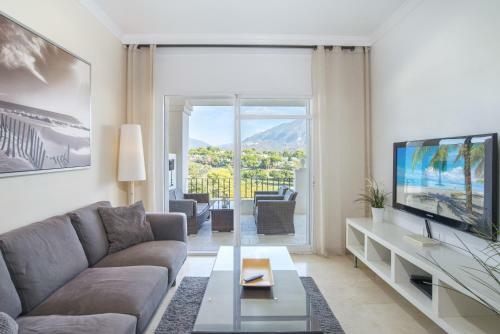 2 Bedroom Apartment Next To Porto