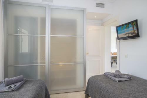 2 Bedroom Apartment Next To Porto