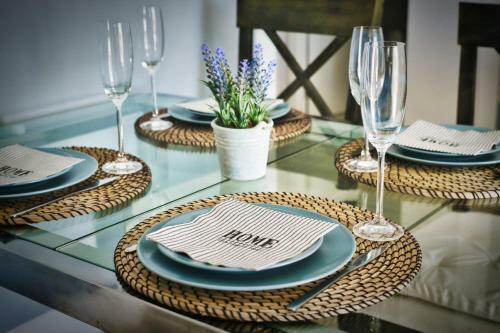Stay In Paradise Luxury Apartment