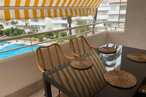 Apartamento En Playa Real, En 1� L�nea De Playa