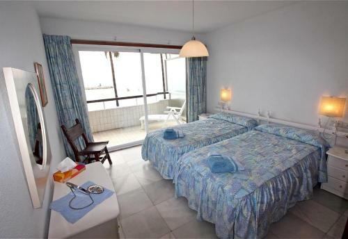 Apartment Facing The Sea And Marina